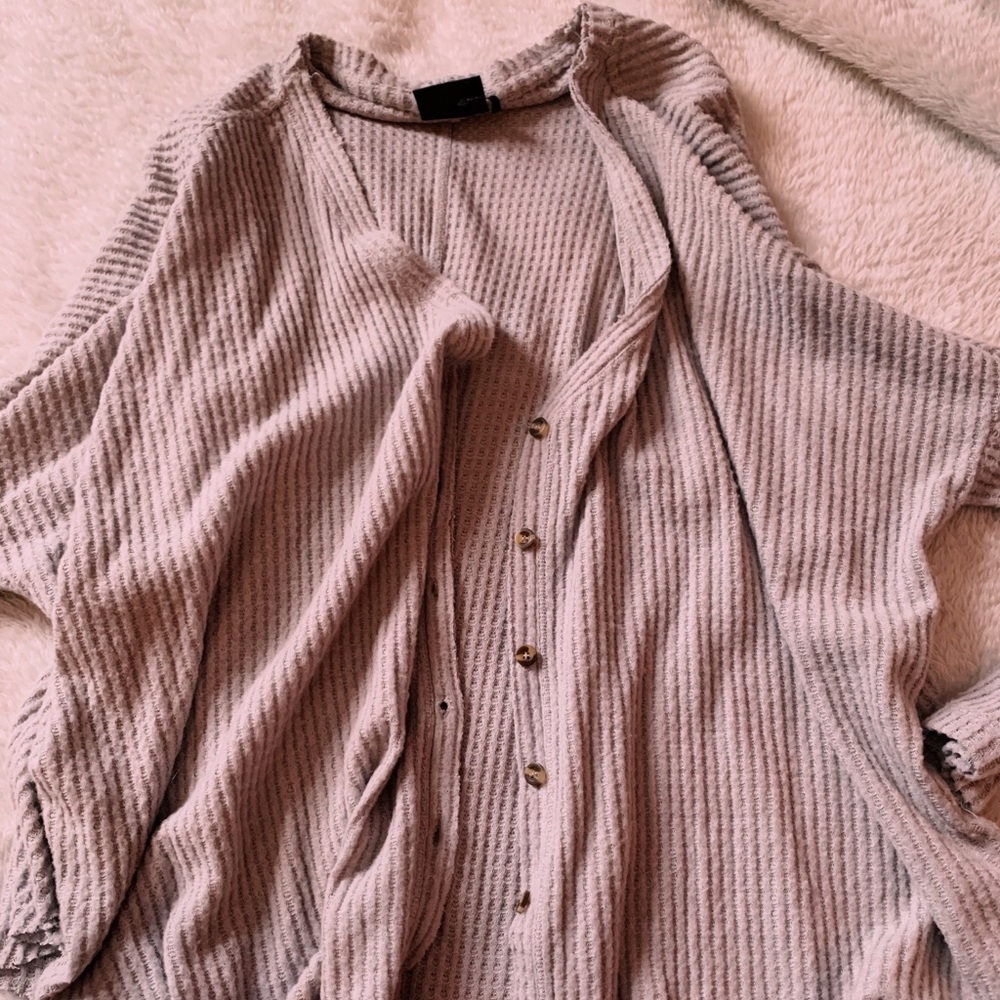 urban outfitters sweater/cardigan top